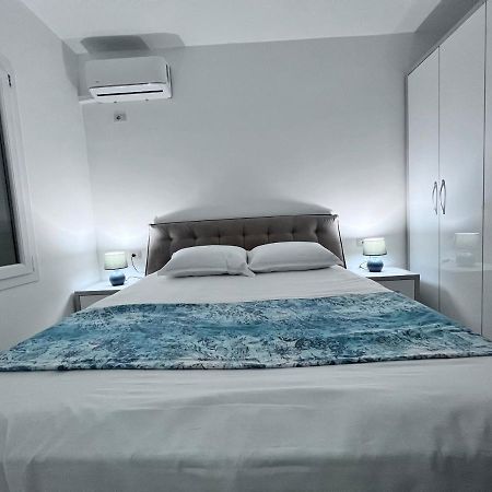 White Luxury Apartment Shkodër Exterior foto