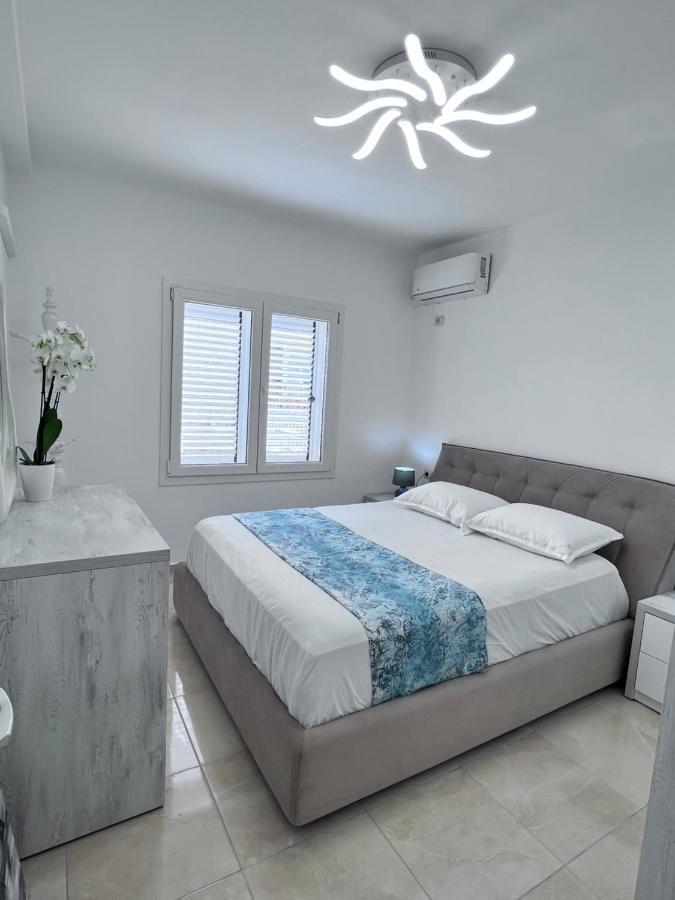 White Luxury Apartment Shkodër Exterior foto